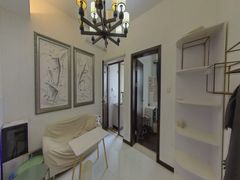 house_img