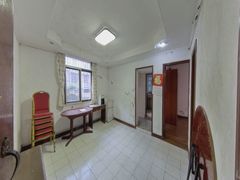 house_img