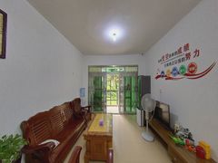 house_img