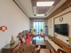 house_img