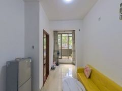 house_img