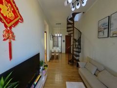 house_img