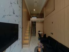 house_img