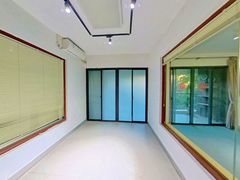 卧室-2FMwD133-0.jpg
