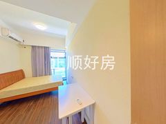 卧室-7UqVxnkc-1.jpg