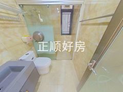 卫生间-KGlqDgiG-0.jpg