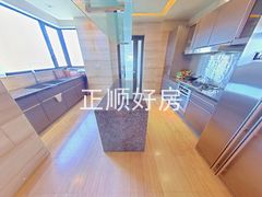厨房