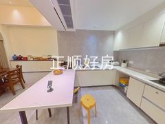 厨房