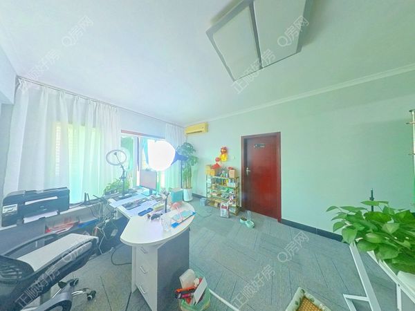 客厅