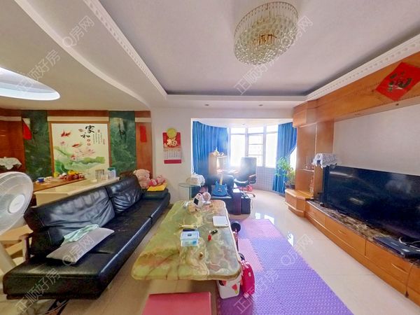 客厅