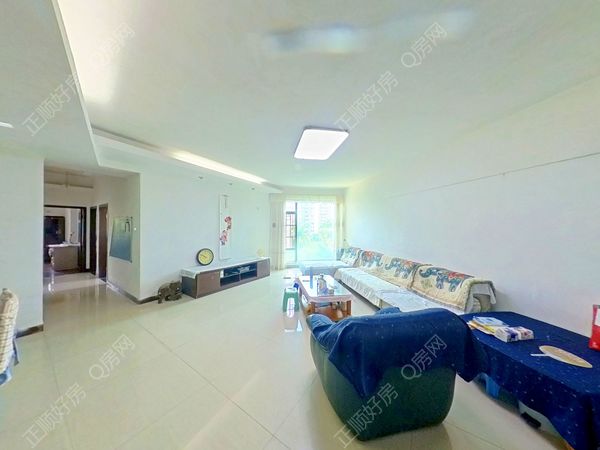 客厅
