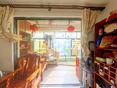 客厅