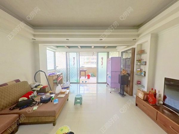 客厅