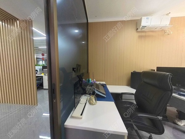 客厅0304410865.jpg