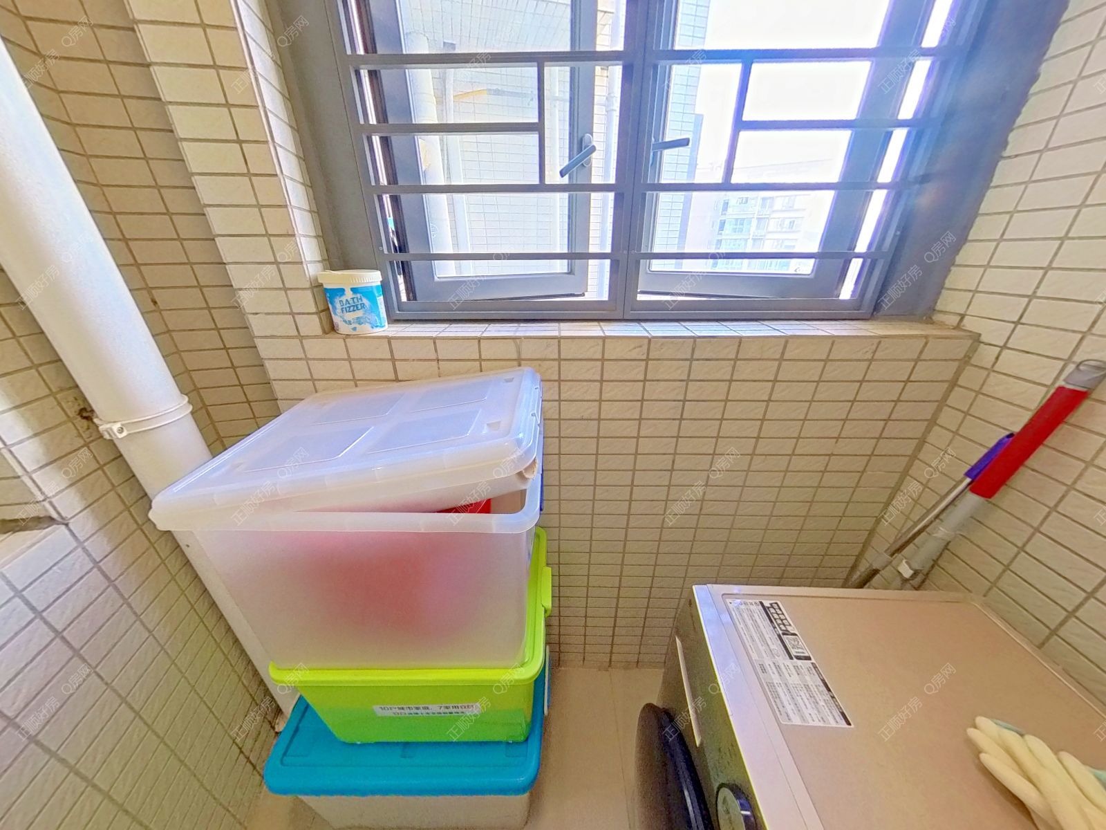 珠海中海左岸岚庭阳台照片_金湾 中海左岸岚庭 103.34㎡ 3房2厅 南北向