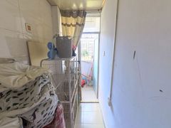 house_img