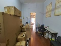 house_img