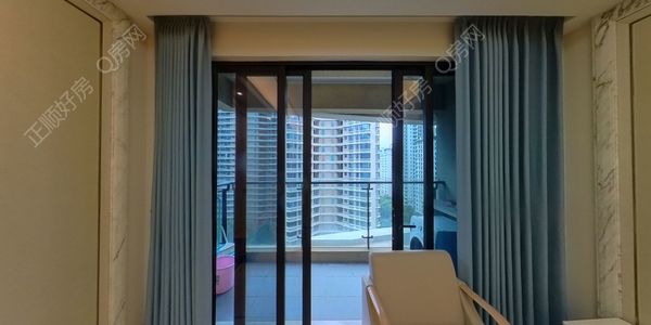 VR看房