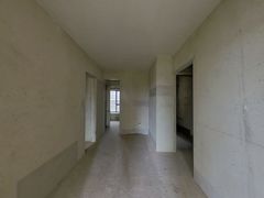 house_img