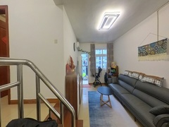 house_img