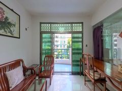 house_img