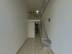 house_img