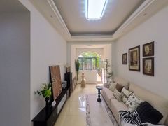 house_img
