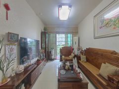 house_img