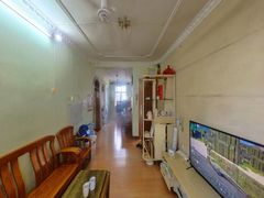 house_img