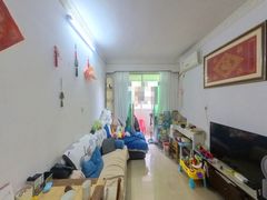 house_img
