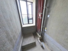 house_img