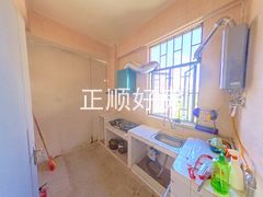 厨房