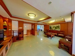 客厅