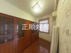 次卧