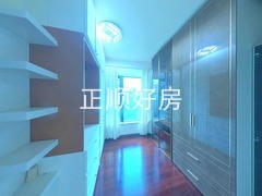 衣帽间
