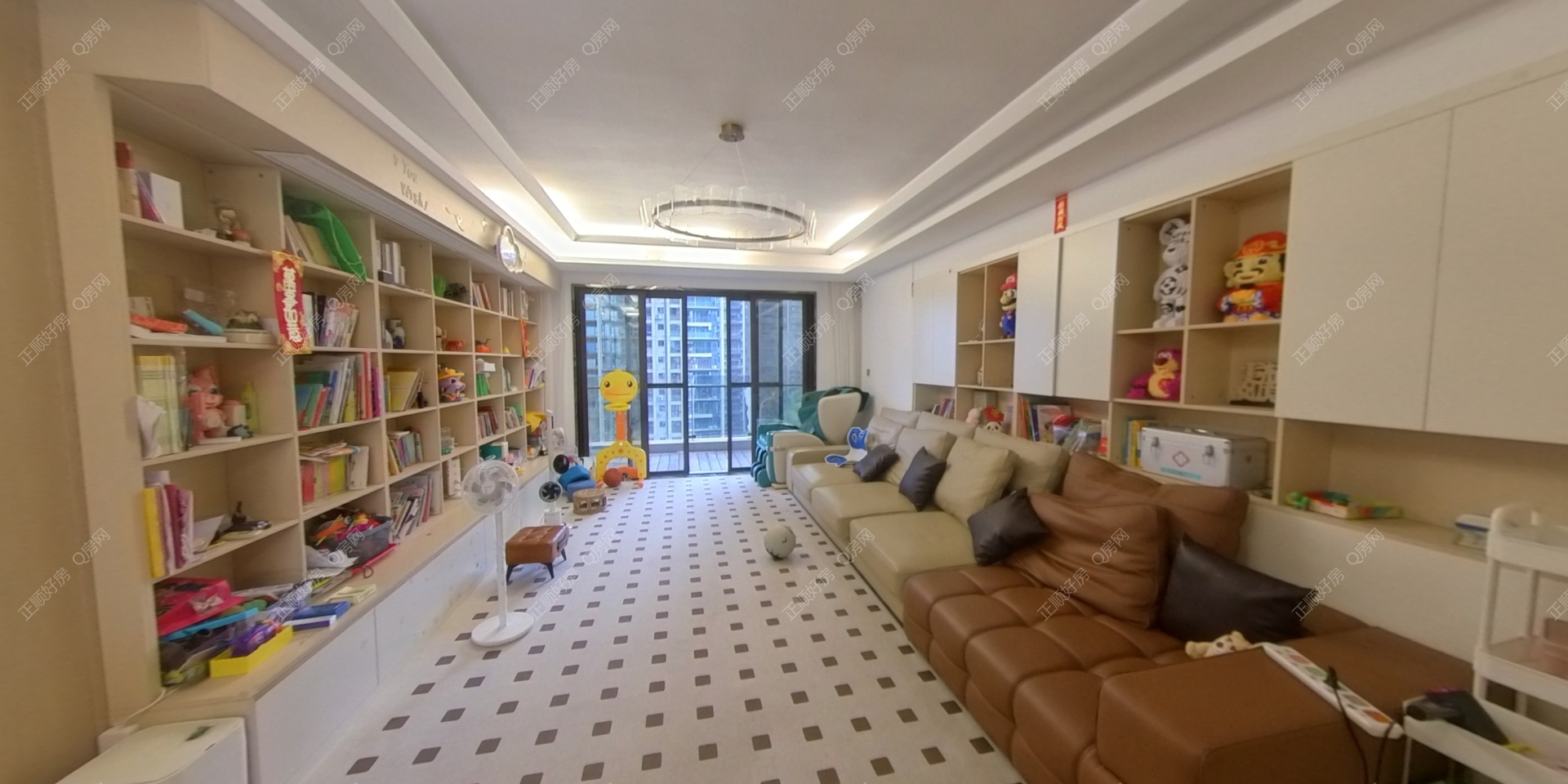 云顶澜山 4房2厅3卫 高档 174.59平