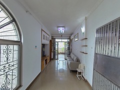 house_img