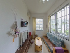 house_img