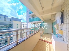 二楼大阳台