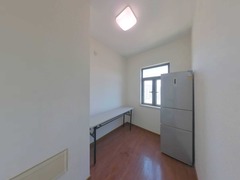 储藏间