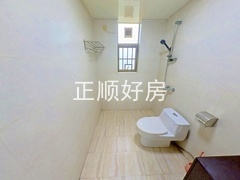 卫生间-IhYolbB2-0.jpg