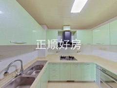 厨房
