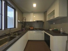 厨房