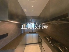 厨房