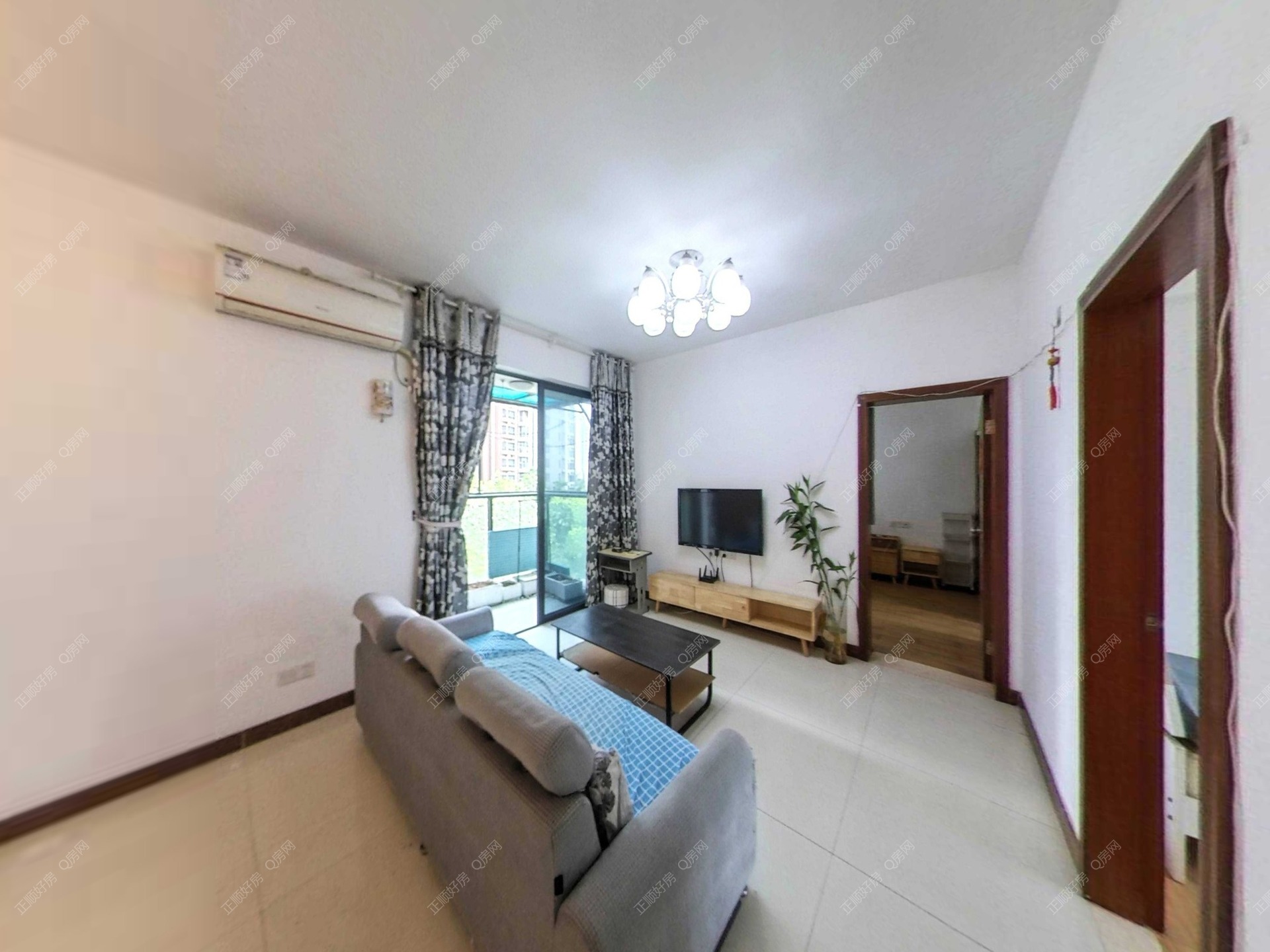 前山沃尔玛旁 招商花园城一期三房 业主诚心出售 有两地牌