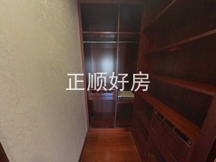 衣帽间
