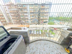 阳台-I7oCAEsG-0.jpg