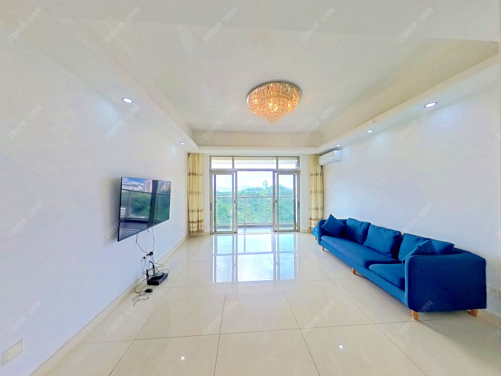 格力广场一期 3房2厅2卫 精装 131.00平