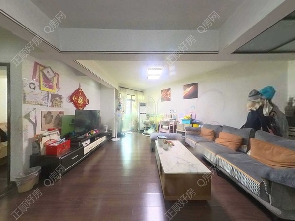 客厅