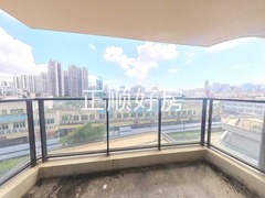 客厅